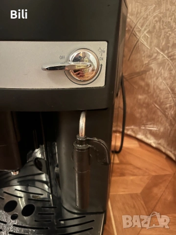 Кафеавтомат DeLonghi Magnifica, снимка 4 - Кафемашини - 54655719