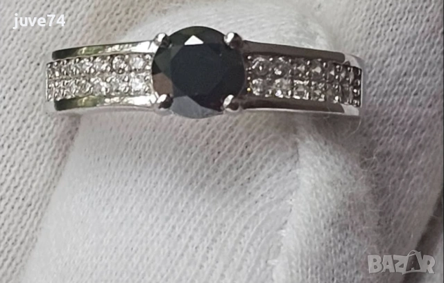 СРЕБЪРЕН ПРЪСТЕН С ЕСТЕСТВЕН ЧЕРЕН ДИАМАНТ (АФРИКА)