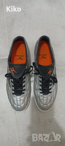 Оригинални стоножки Mizuno - 44, снимка 3 - Футбол - 53983173