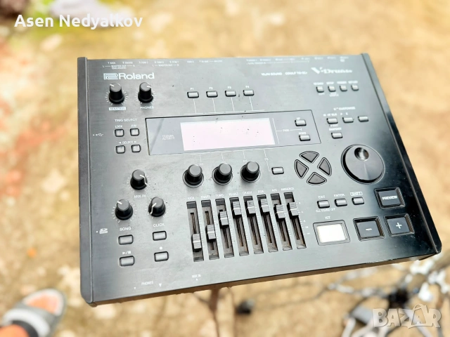 Roland Vad+Roland 50X, снимка 6 - Синтезатори - 55193975