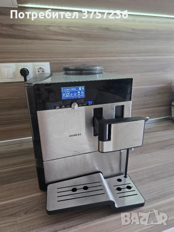 Кафемашина Siemens eq8 s300, снимка 2 - Кафемашини - 54956185