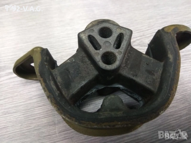 05126**NEU**FEBI**Тампон, двигател**отпред отдясно**OPEL**1.0-2.0**09.1988-08.2002** , снимка 2 - Части - 55277661