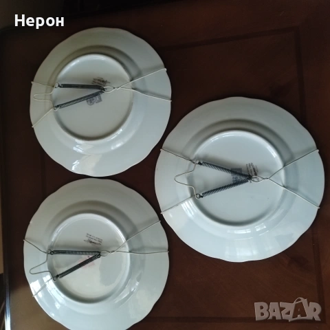 Порцеланова чиниа за стена, снимка 2 - Чинии - 55255864