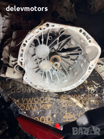 PK4004, 8200952941 скоростна кутия ръчна 6 ск. от Renault Laguna 2.0 DCI 150 hp., engine M9R814, 6 s