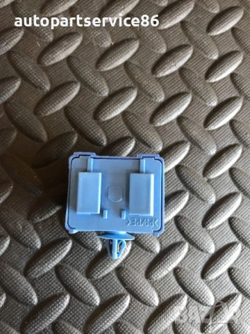 Модул за звуков сигнал на система за контрол на стабилността за Toyota Avensis 2.0 D4D 86652-50010, снимка 2 - Части - 54218564