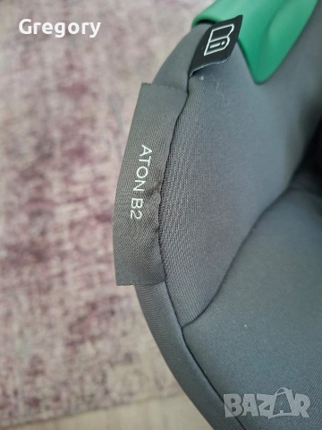 Столче за кола Cybex Aton B2 с основа Isofix в много добре състояние, снимка 3 - Столчета за кола и колело - 55149020