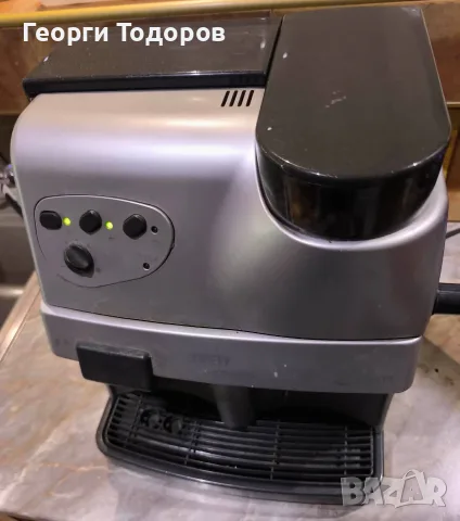 Кафе машина Саеко робот