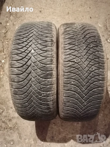Продавам 2 броя зимни гуми 215.50.17 на 1 сезон дот 2024 Goodyear 