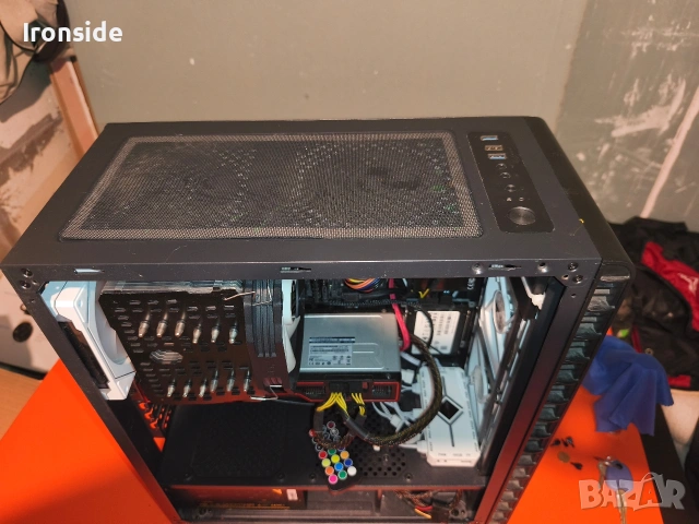 Геймърски компютър rx6700xt12gb Ryzen7 5800x, снимка 4 - Геймърски - 55004264