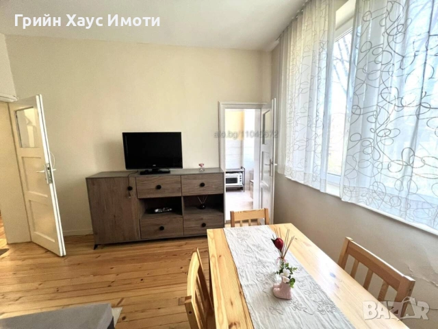 Имот в центъра, позициониран на среден етаж в района на ПУ, Военна болница, Главната