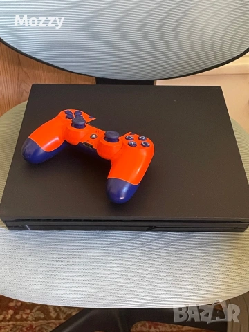 PlayStation 4 Pro, 1Tb, снимка 2 - PlayStation конзоли - 54533833