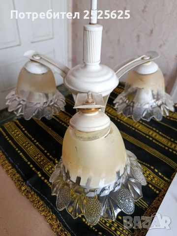 Стар полилей, снимка 3 - Лампи за таван - 54186326