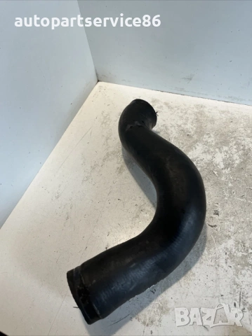 Маркуч за интеркулер за Volvo S60 2.0 TDI (2012), снимка 3 - Части - 54157152