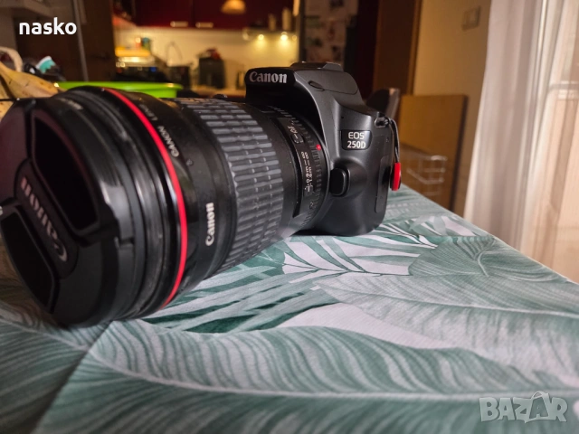 Canon EOS 250D камера тяло
