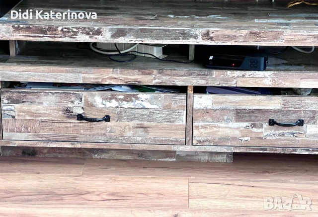 ТВ шкаф