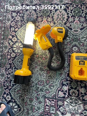 DeWalt- лампи с зареждаща се батерия, снимка 3 - Настолни лампи - 54881867