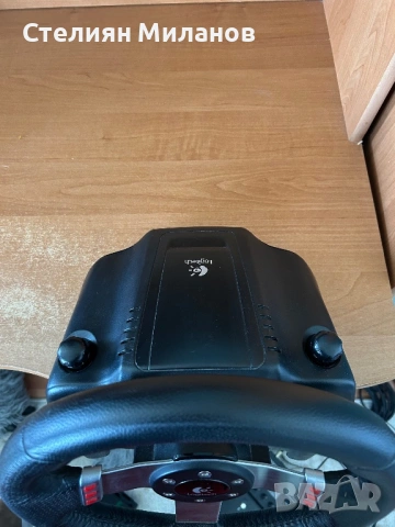 Logitech G27 /волан, педали и скоростен лост/, снимка 2 - Аксесоари - 54593847