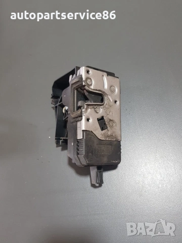 Брава заключващ механизъм за предна лява врата за Vauxhall Opel Vectra C (2002-2006) 24447342