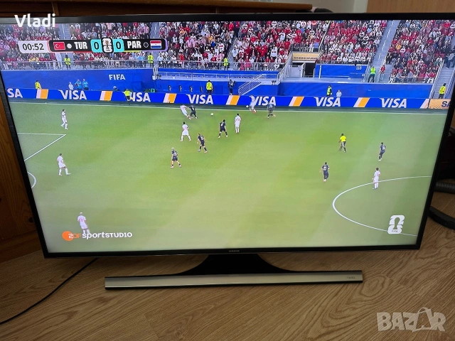Samsung Smart TV 48 инча UHD