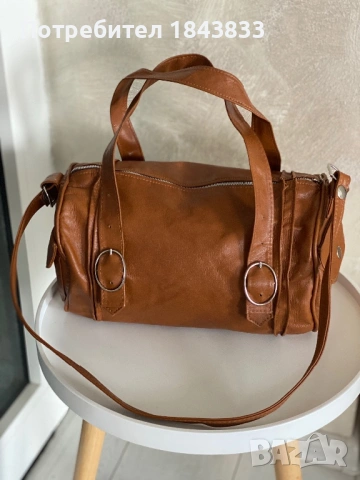 2 броя Дамски чанти, снимка 5 - Чанти - 47393613