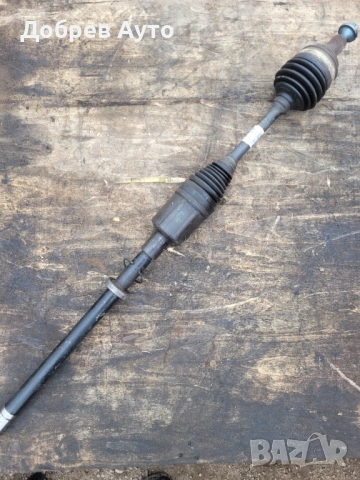 Предна лява полуоска за Mercedes S500 W221 4 - Matic  