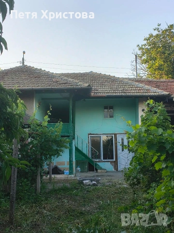 Продавам къща в село Осенец, снимка 2 - Къщи - 55068624