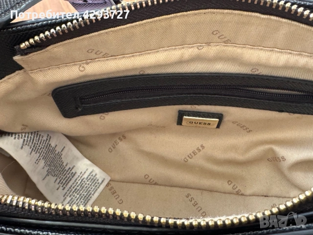 Дамска чанта Guess, снимка 4 - Чанти - 54428384