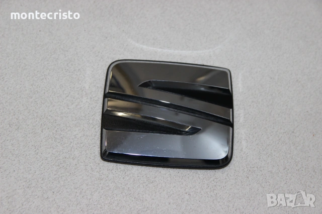 Емблема заден капак Seat Arona KJ7 (2017-2021г.) 575853630B / 575.853.630 B / 575 853 630 B