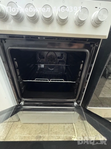 Готварска печка с керамични котлони BEKO , снимка 4 - Печки, фурни - 54129025