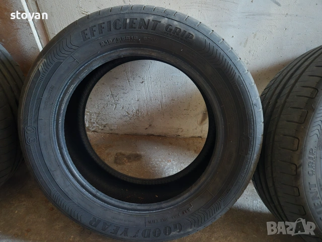 Продавам летни гуми Goodyear 215/55/16, снимка 2 - Гуми и джанти - 55016915