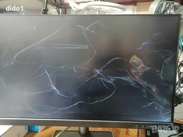 Монитор Lenovo L24i-30 за части , снимка 6 - Монитори - 54650034