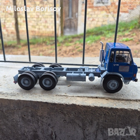 Berliet 2 броя в мащаб 1/43, снимка 7 - Коли, камиони, мотори, писти - 54019277