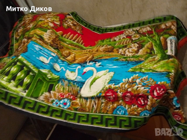 Swans Glide Before a Greek Temple – Лебеди пред гръцки храм ново памучно пано 84х146см два броя