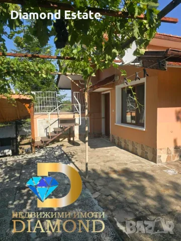 Триетажна къща в село Гледка, обл. Хасково, снимка 5 - Къщи - 55613890