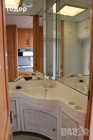 каравана Hobby Prestige 495, снимка 8 - Каравани и кемпери - 54159294