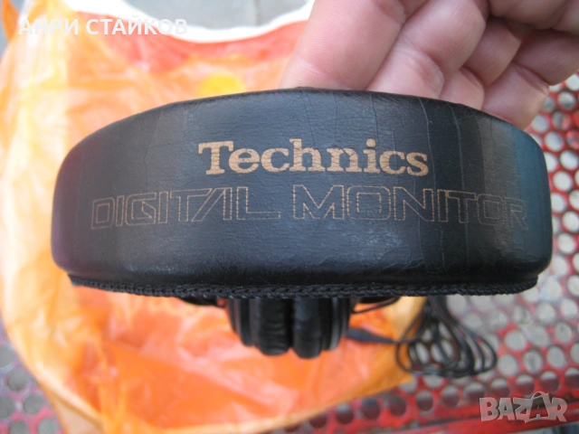 Продавам колекционерски слушалки Technics EAH-X250, снимка 3 - Слушалки и портативни колонки - 54250833