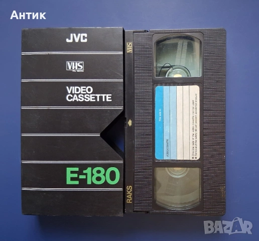 Стари Видеокасети VHS Двама в Едно Бъги Терънс Хил Бъд Спенсър / Гремлините 2, снимка 6 - Други жанрове - 54989316