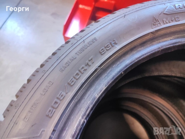 4бр.зимни гуми 205/50/17 Dunlop, снимка 4 - Гуми и джанти - 54717715