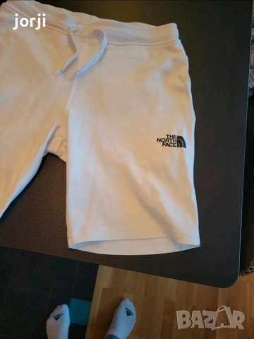 Оригинални шорти The north face, снимка 2 - Спортни дрехи, екипи - 55002913