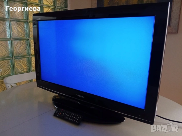 Телевизор Toshiba Regza в перфектно състояние Toshiba 80 см, 32 inch