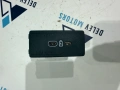 P32375814 USB порт от Volvo XC60 2 B5 Mild-Hybrid AWD 2.0 дизел, двигател D420T2, 235 кс., 4x4, снимка 1