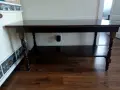 Холна масичка с красиви резбовани крака , снимка 1