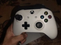 Xbox One S 1TB 4K White, снимка 2