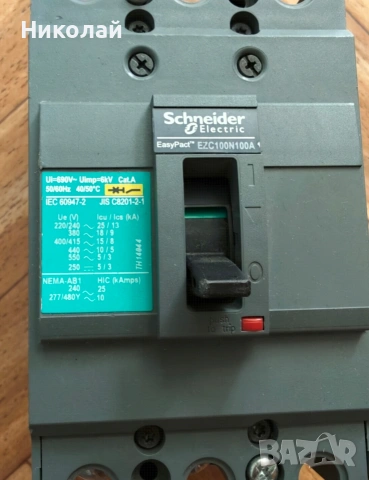 Автоматичен прекъсвач Schneider 100A, снимка 2 - Други машини и части - 54952498