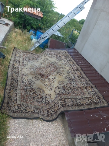 ПЕРСИЙСКИ КИЛИМ 