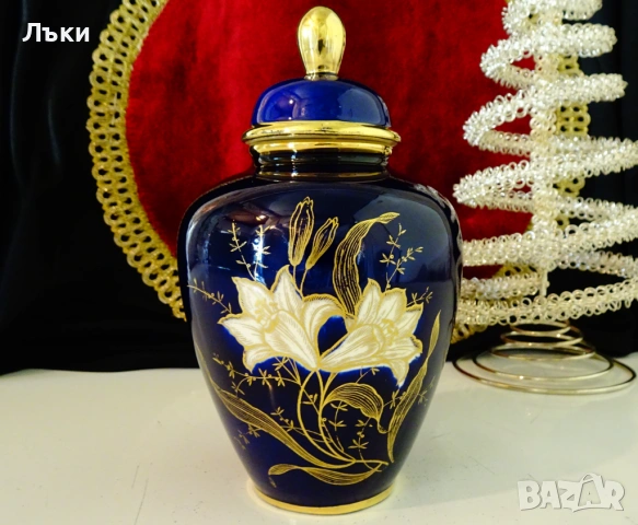 Порцеланова ваза,урна,баварски порцелан,злато,кобалт. 