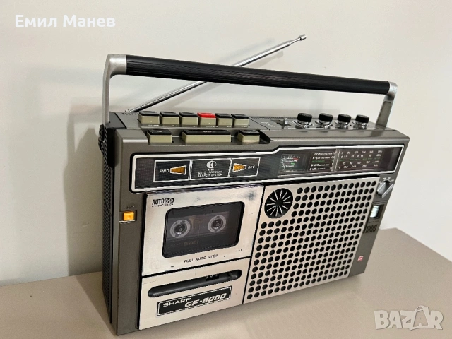 Sharp GF 6000, снимка 2 - Радиокасетофони, транзистори - 54811356