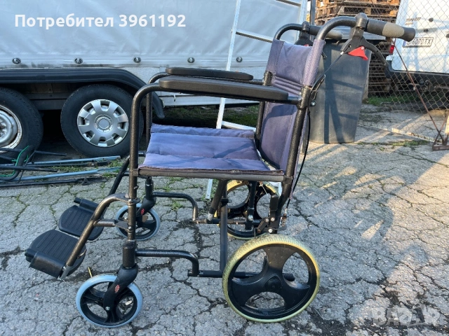 Ръчна инвалидна количка aidapt, снимка 3 - Инвалидни колички - 54171100