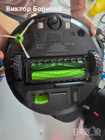 Прахосмукачка робот iRobot Roomba i7+ с WiFi и автономно изпразване на боклука в Clean Base™, снимка 6 - Прахосмукачки - 54674535