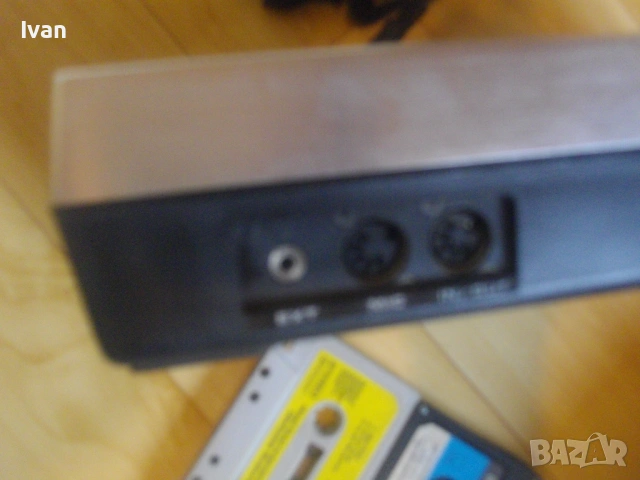 BASF CC RECORDER 9100 ПОРТАТИВЕН КАСЕТОФОН ОТ 1971-1973г.РЕТРО ВИНТИДЖ С КОЖЕН КАЛЪФ ОТЛИЧНО РАБОТЕЩ, снимка 12 - Радиокасетофони, транзистори - 54904268